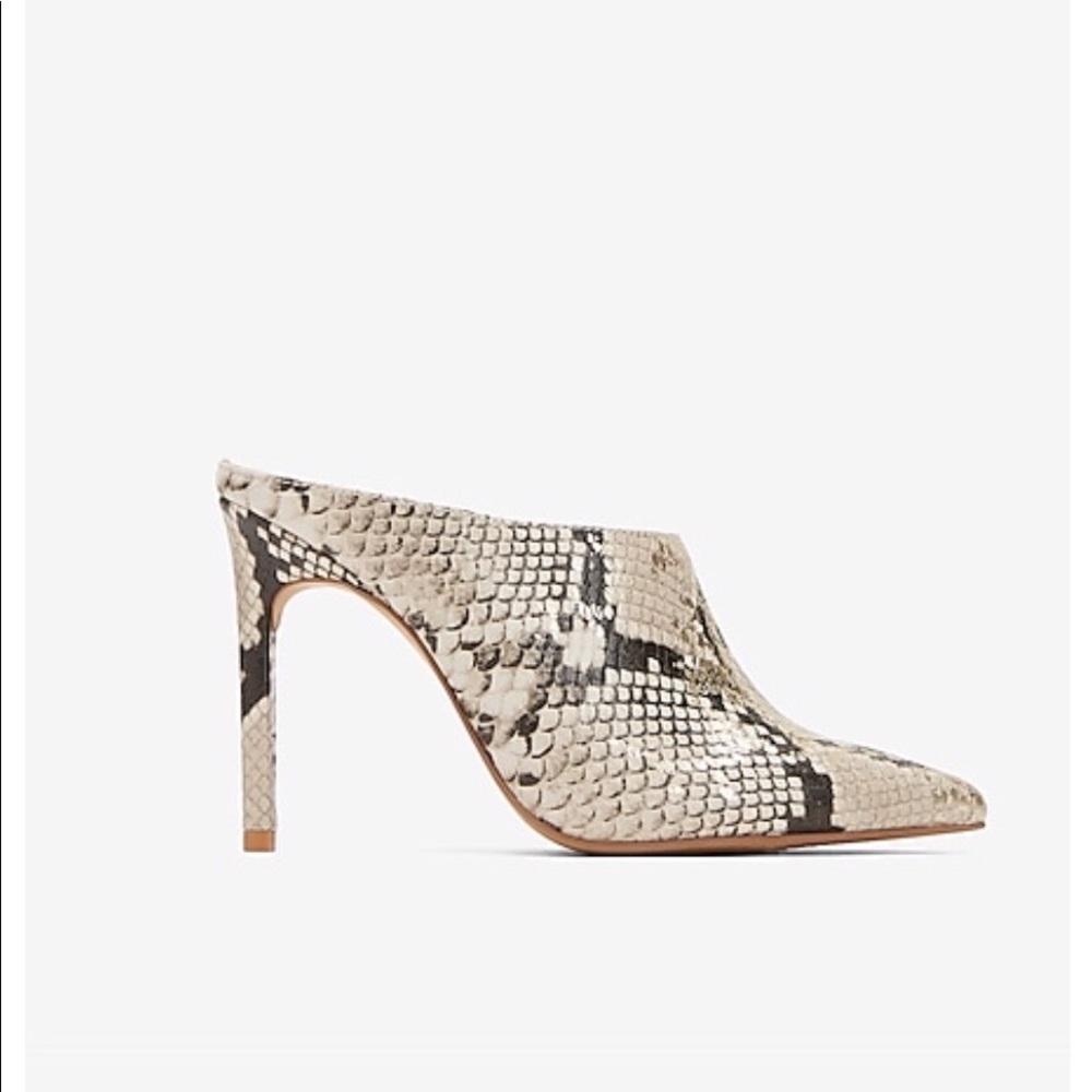 New Women’s Snakeskin Print Pointed Toe Mules - Picture 8 of 10
